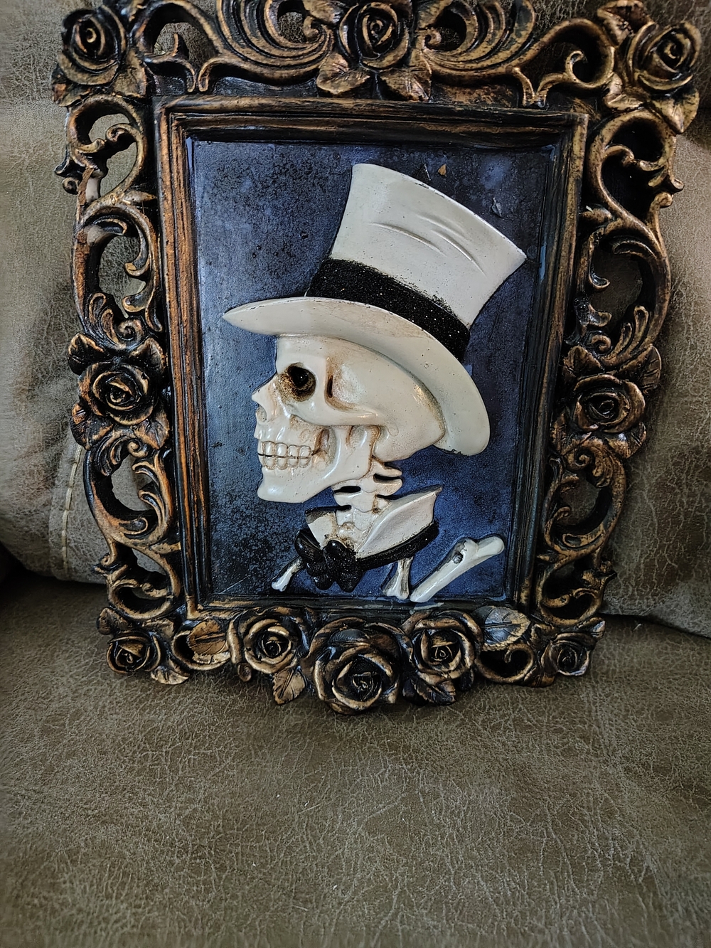 Decorative Skeleton Gentleman Wall Art - Cream and Black